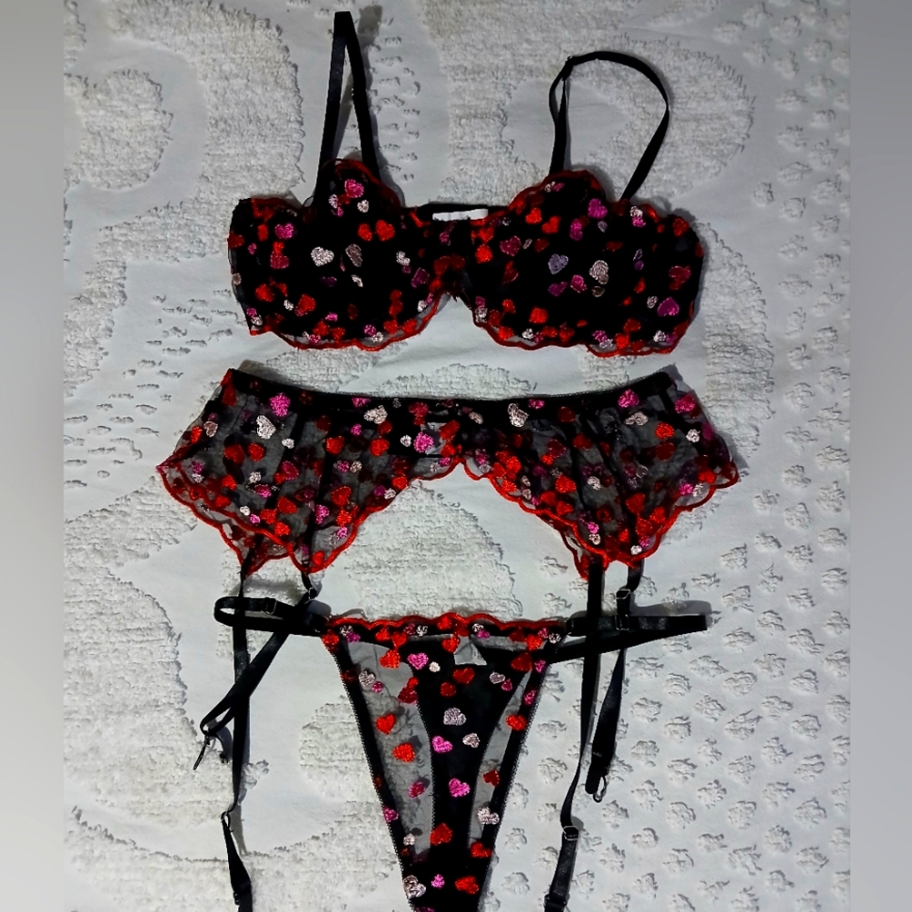 Little heart lingerie set.